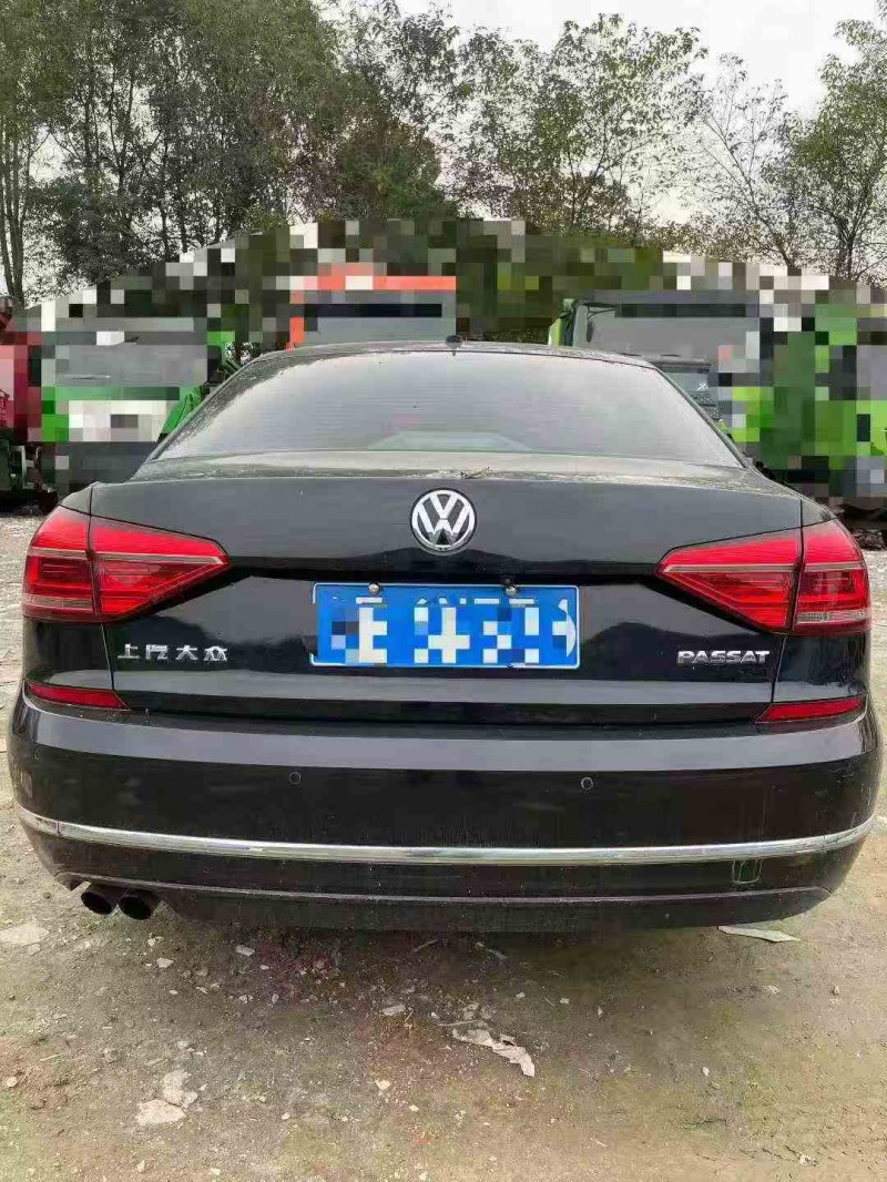 泸州17年大众帕萨特8