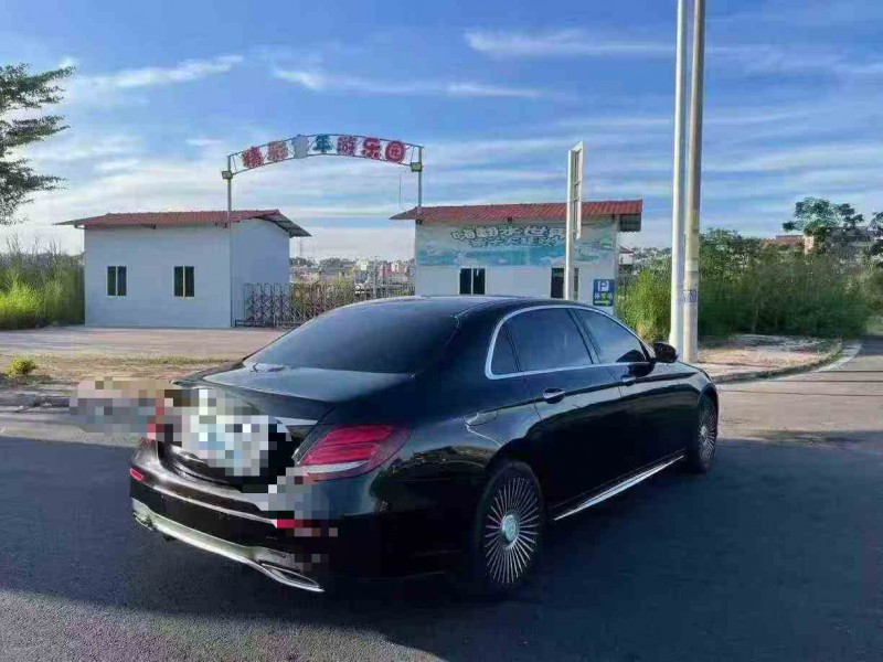 柳州19年奔驰E8