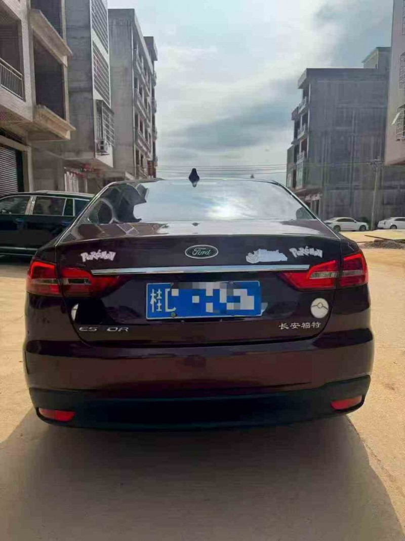 梧州19年福特福睿斯9