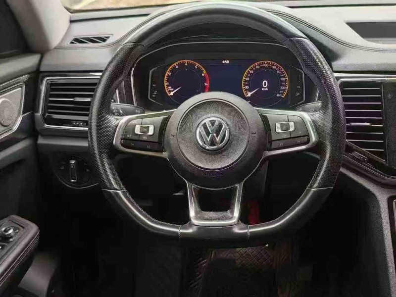 汕头21年大众途昂3