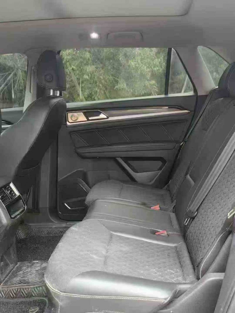 汕头21年大众途昂5