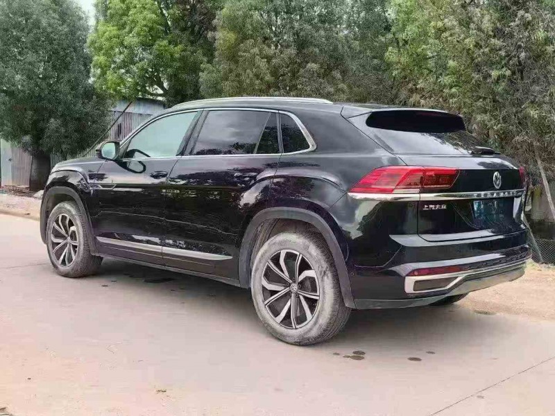 汕头21年大众途昂8