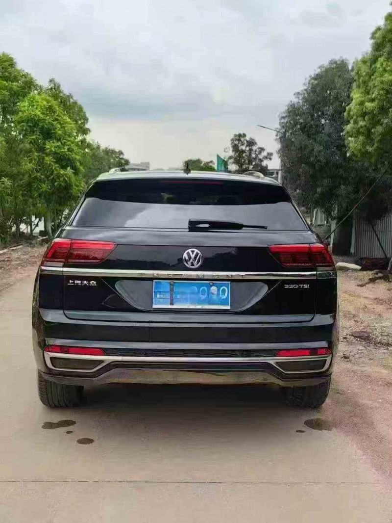 汕头21年大众途昂9