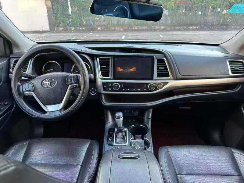 无锡18年丰田汉兰达4