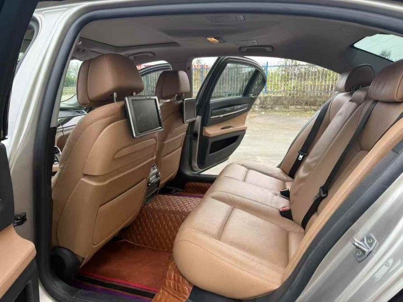 徐州15年宝马7系7