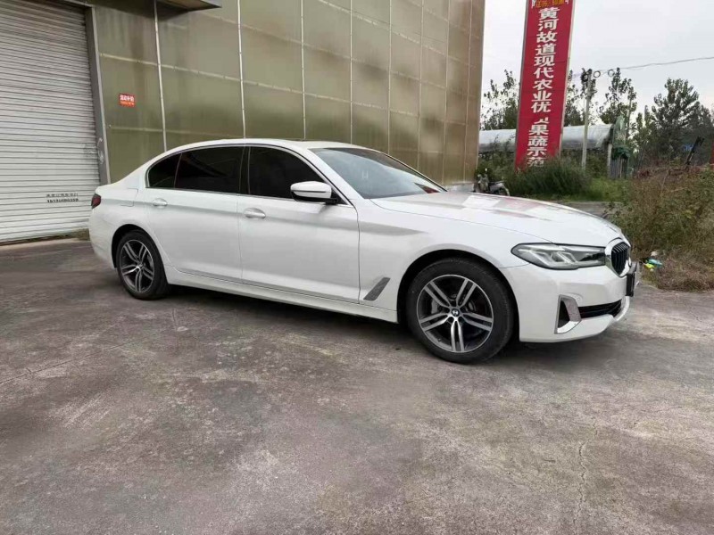 徐州21年宝马5系3