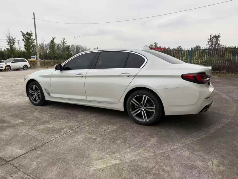 徐州21年宝马5系8