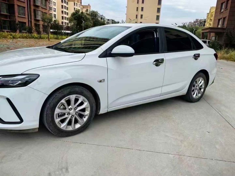 保定23年雪佛兰科鲁泽2