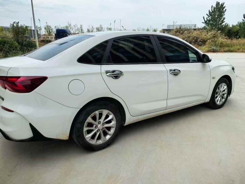 保定23年雪佛兰科鲁泽5