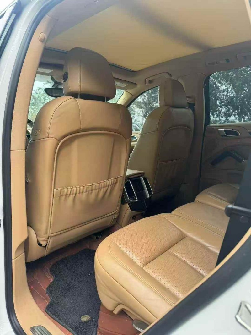 邯郸15年保时捷卡宴4