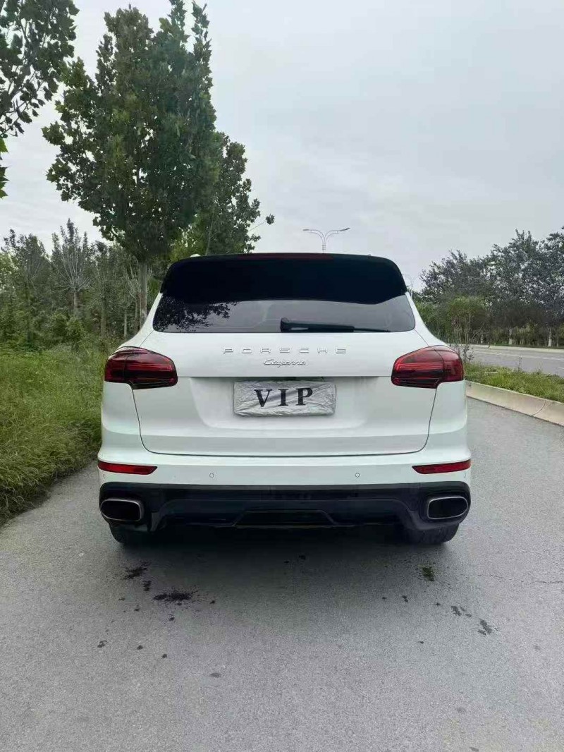 邯郸15年保时捷卡宴6