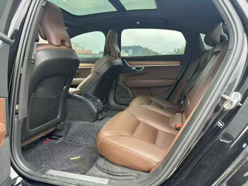 湖州22年沃尔沃S905