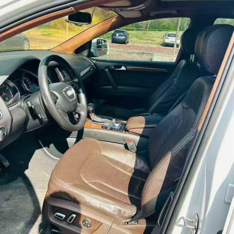 青岛14年奥迪Q77