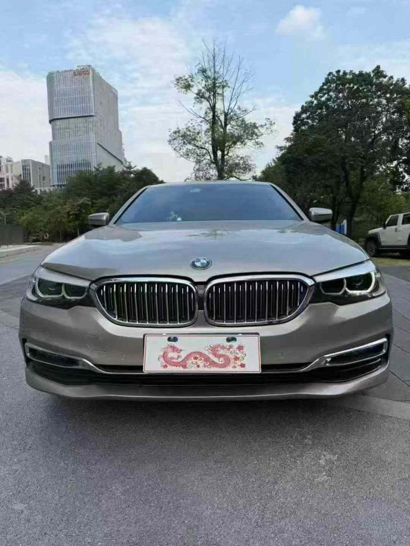 佛山18年宝马5系1