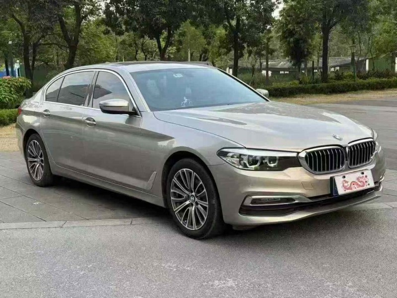 佛山18年宝马5系3