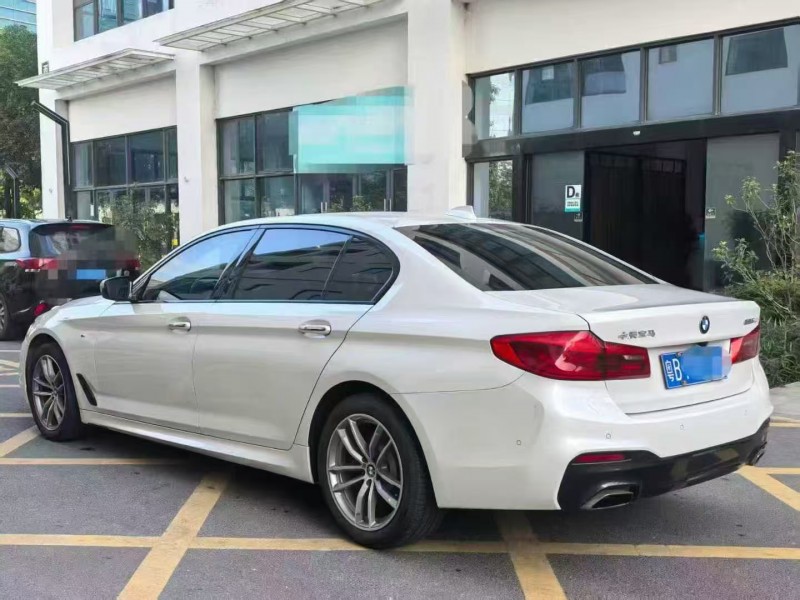 深圳18年宝马5系8