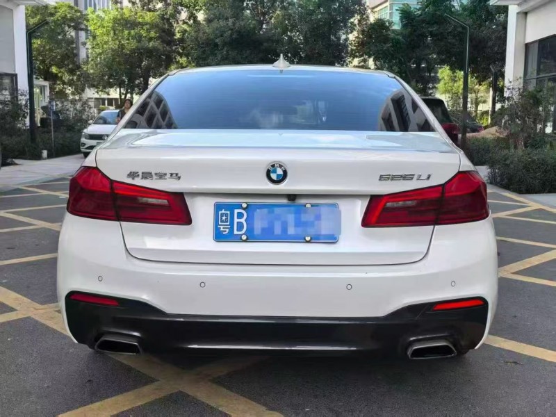 深圳18年宝马5系9