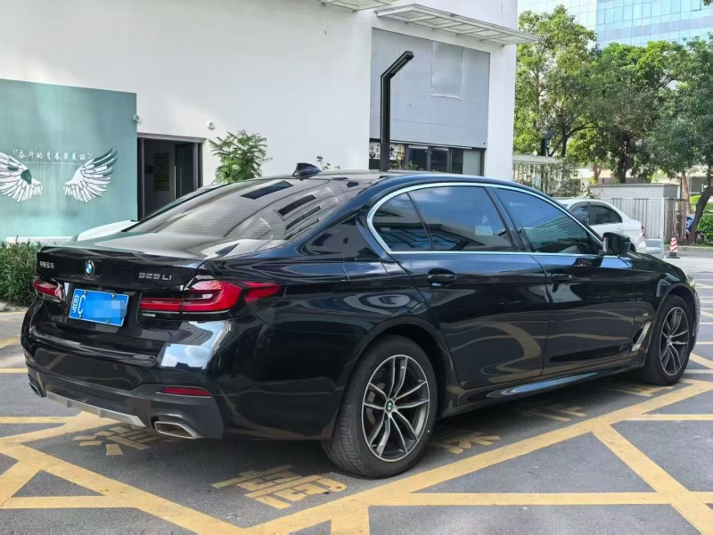 深圳22年宝马5系7