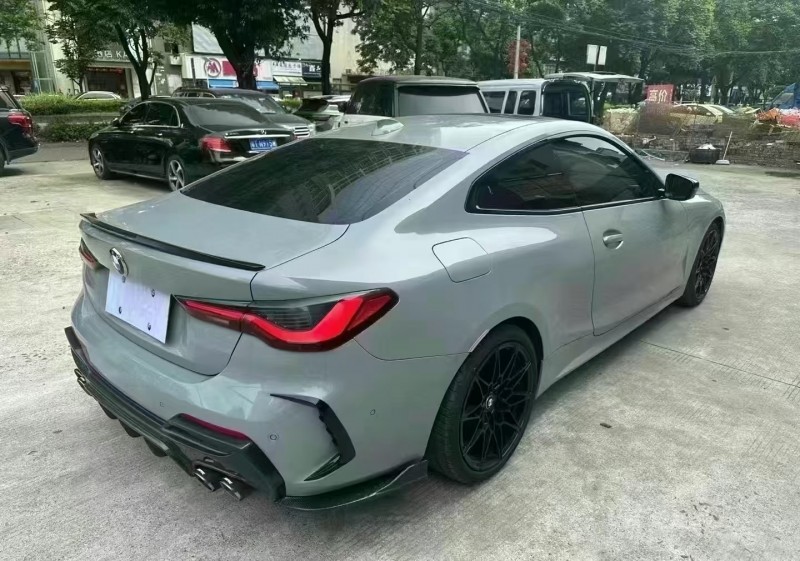 广州22年宝马4系8