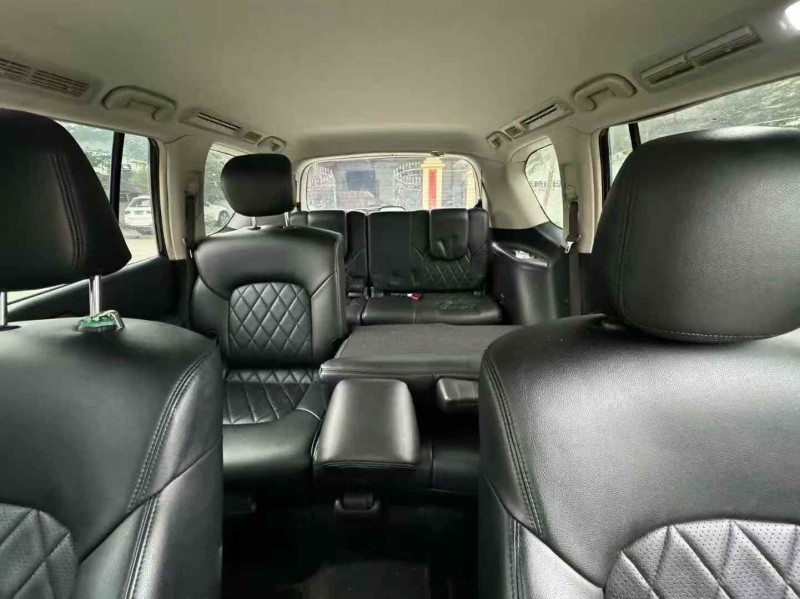 汕头19年日产途乐7