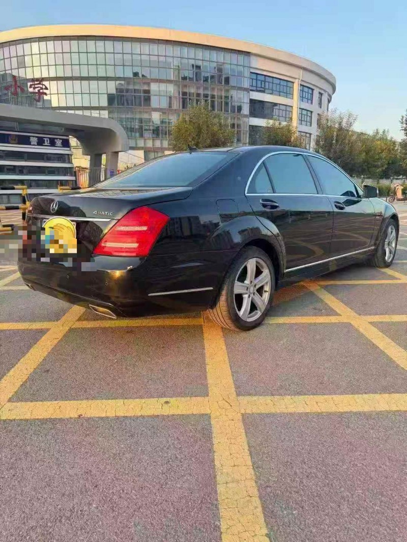 秦皇岛12年奔驰S8