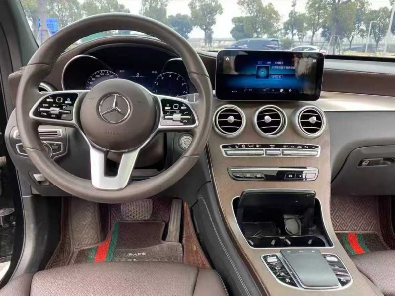 潍坊20年奔驰GLC3