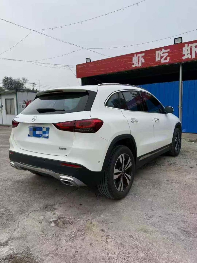苏州22年奔驰GLA7