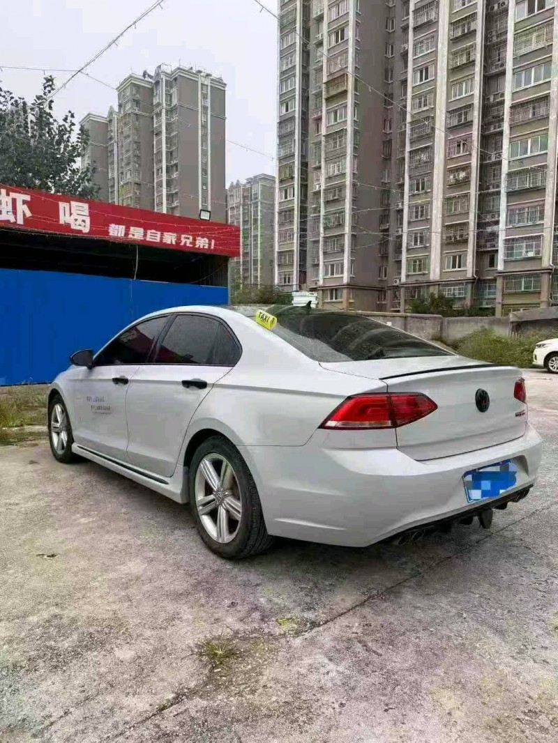 镇江16年大众凌渡7