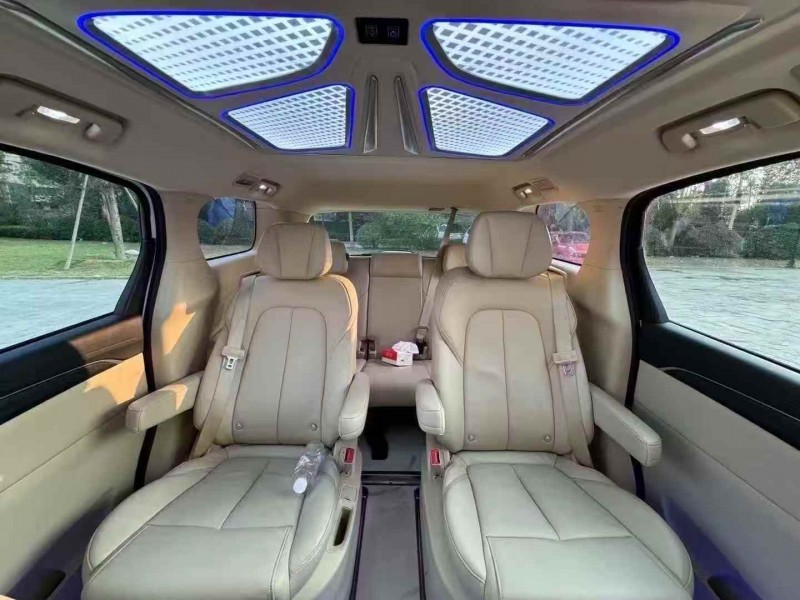 青岛22年别克GL86