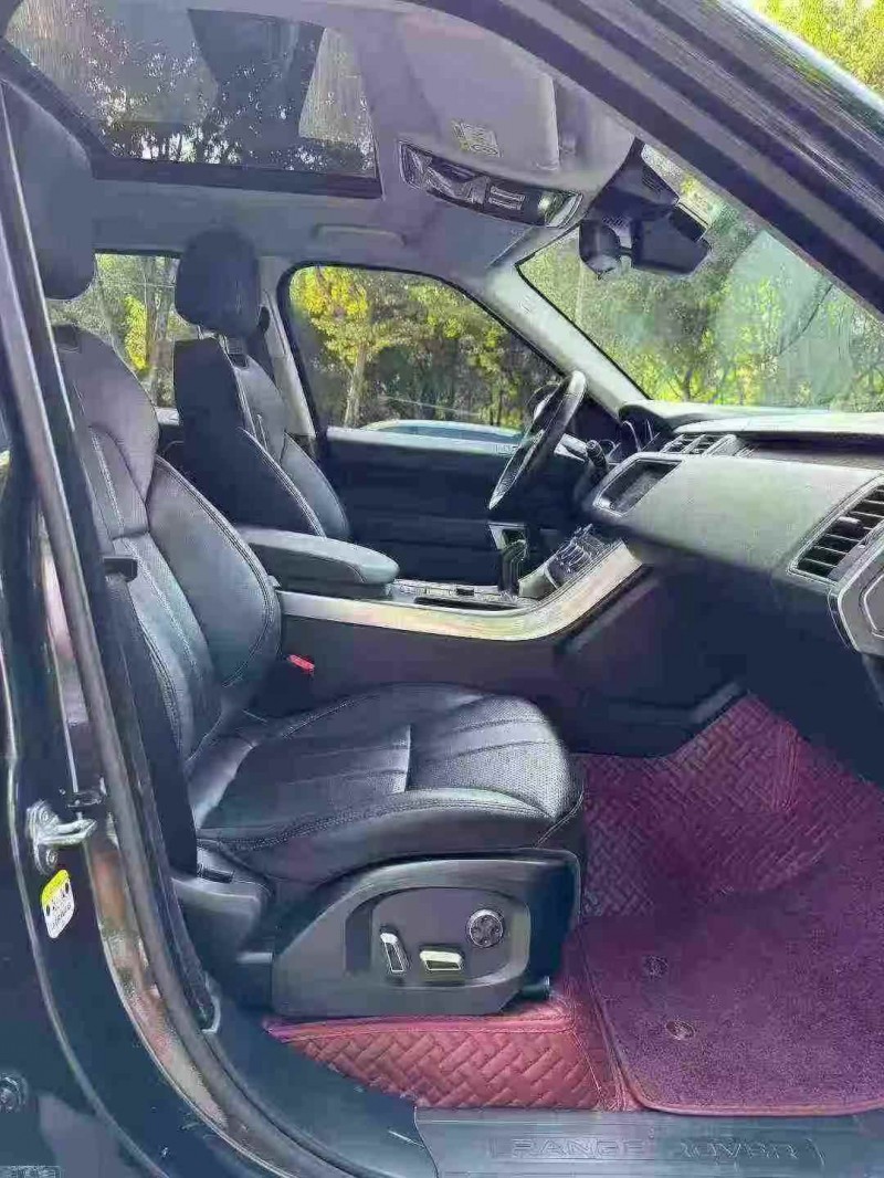 重庆17年路虎揽胜运动5