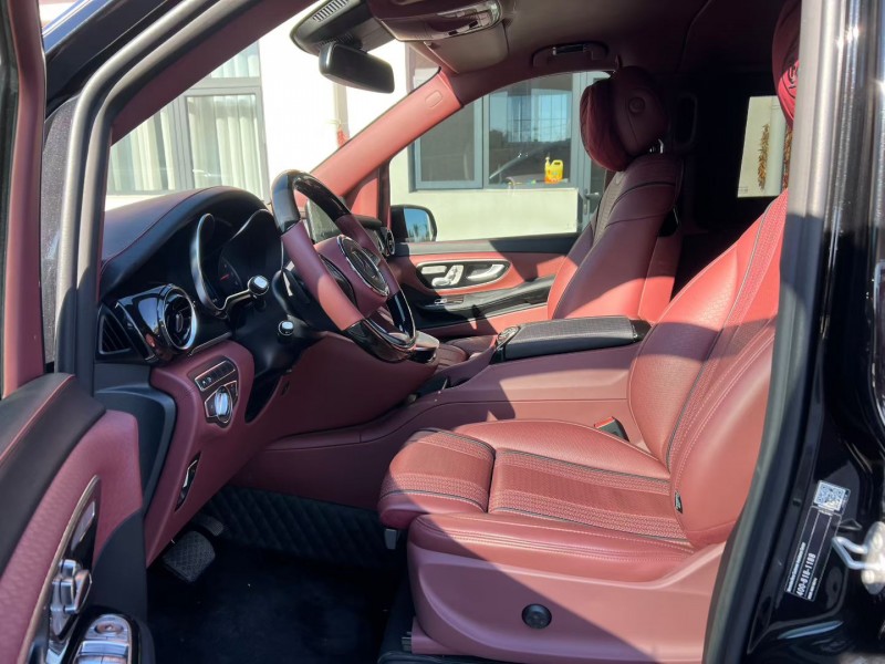 唐山24年奔驰圣母峰3