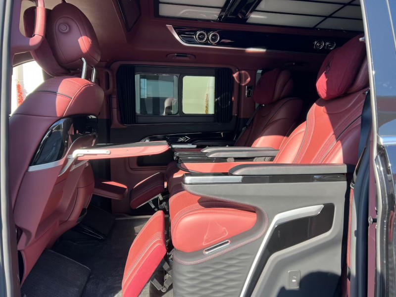 唐山24年奔驰圣母峰6