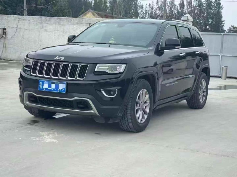 枣庄17年Jeep大切诺基2