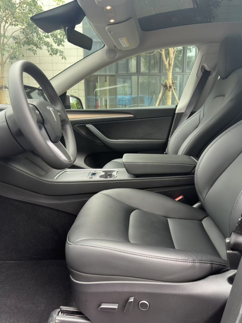 佛山23年特斯拉MODEL Y5