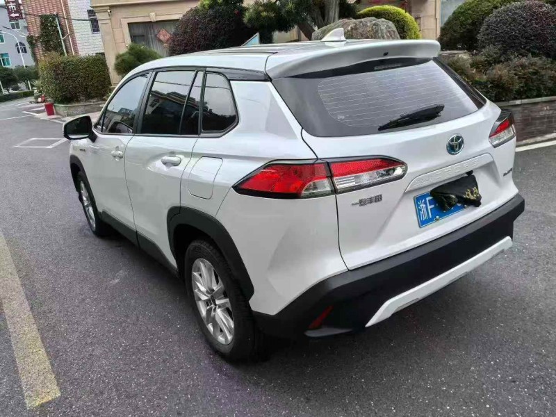 嘉兴24年丰田锐放9