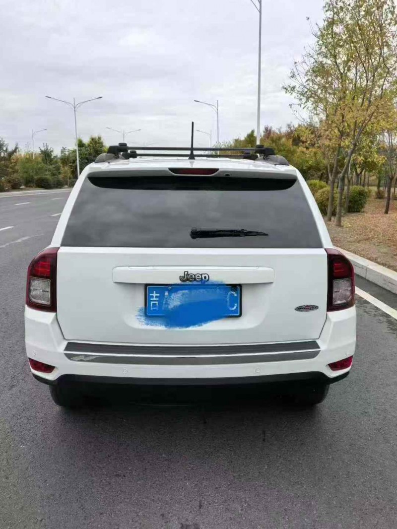 吉林17年Jeep指南者9