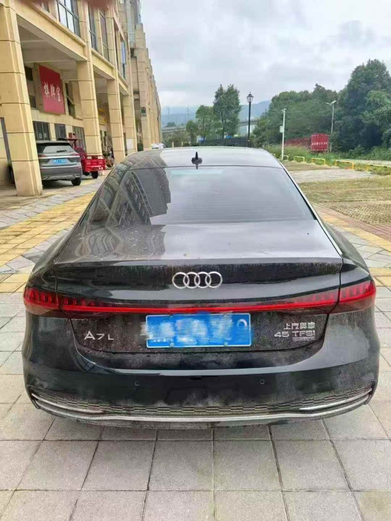 鄂州24年奥迪A7L9