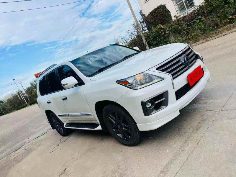 烟台15年雷克萨斯LX2