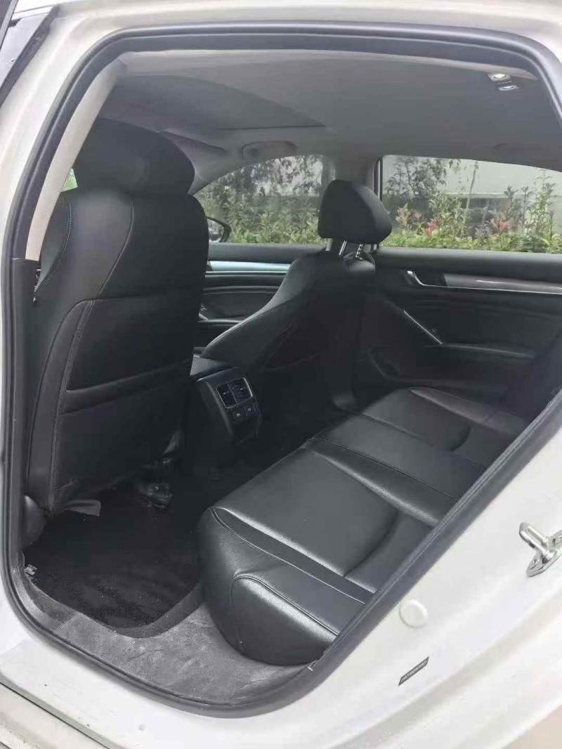 十堰23年本田雅阁6