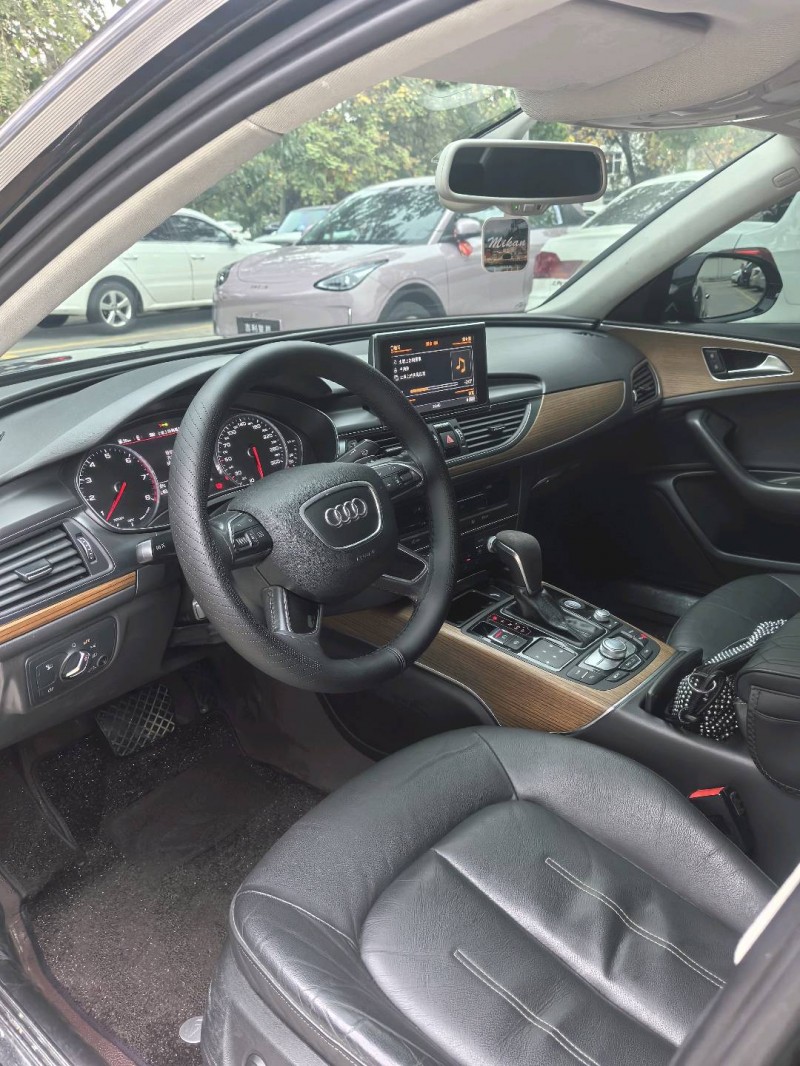 南京19年奥迪A6L6