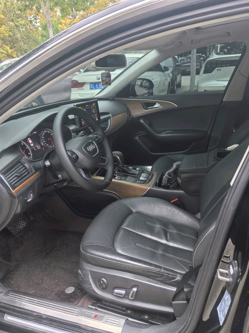 南京19年奥迪A6L7