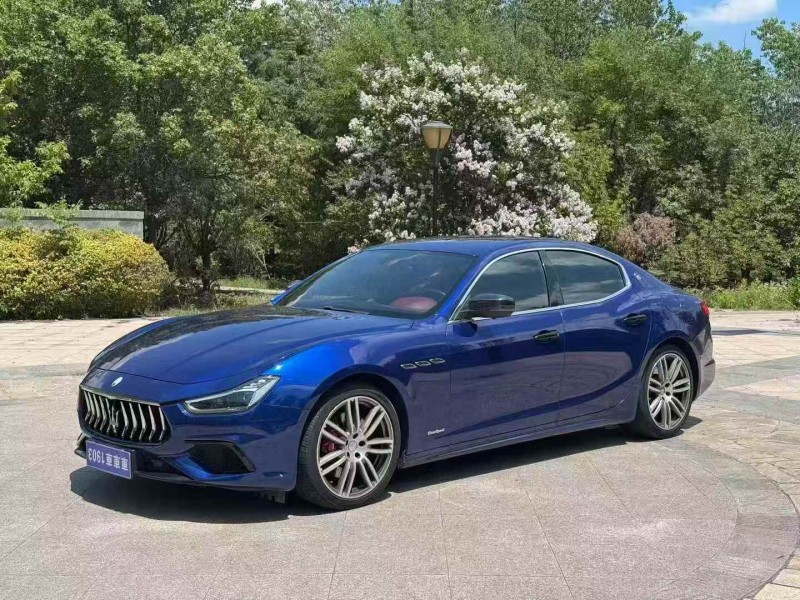 枣庄17年玛莎拉蒂Ghibli2