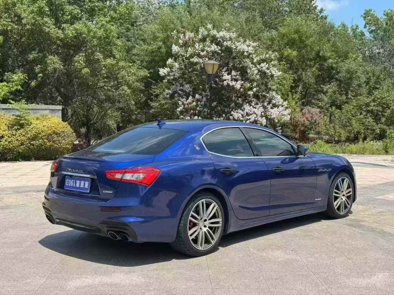 枣庄17年玛莎拉蒂Ghibli7