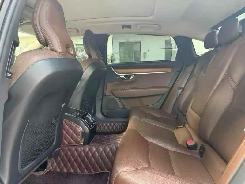 新乡20年沃尔沃S905