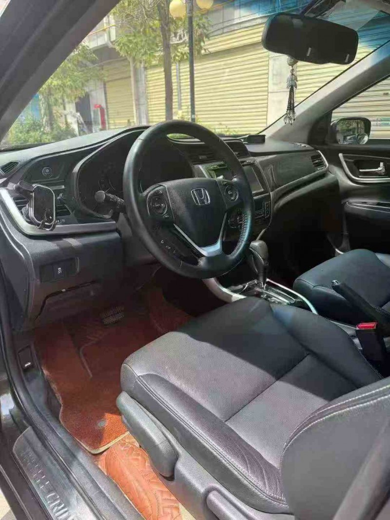 六盘水15年本田凌派3