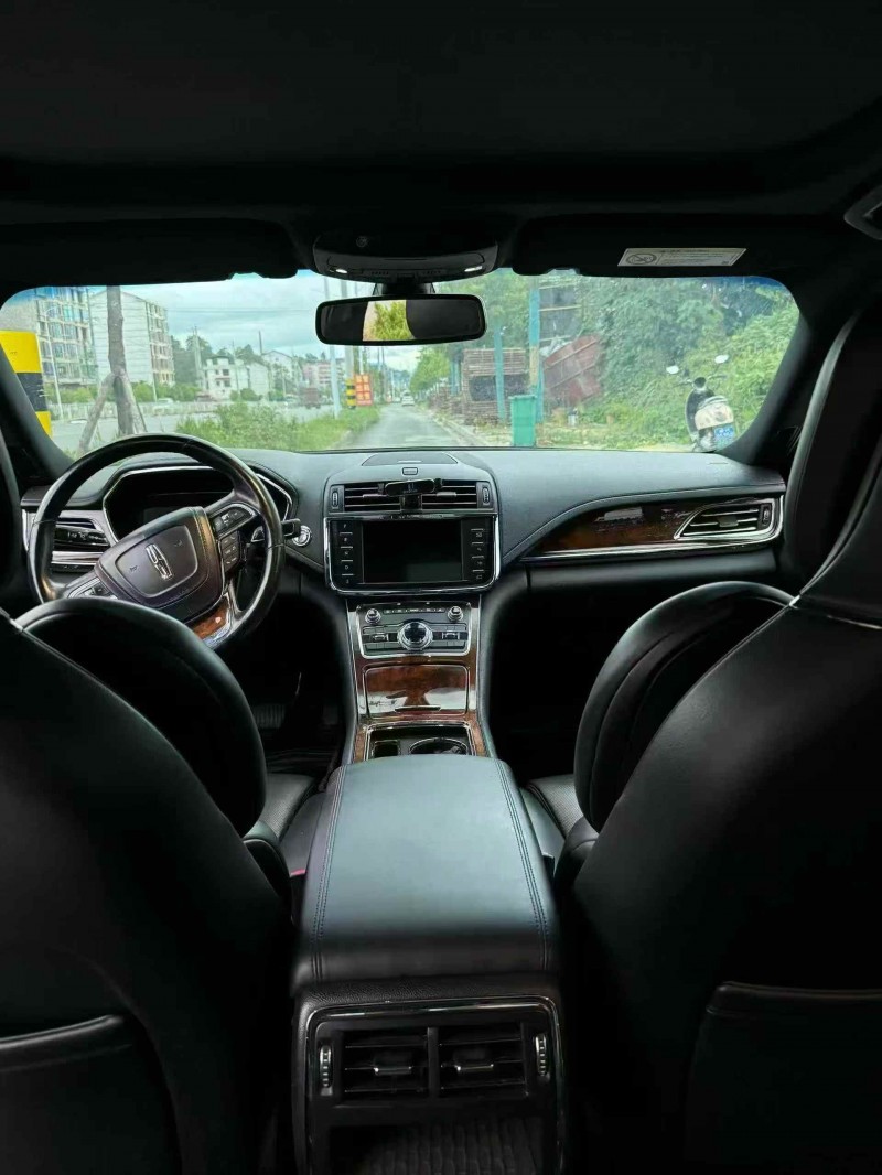 邵阳17年林肯大陆7
