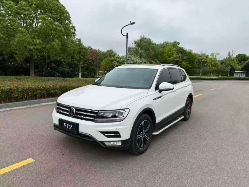 南通21年大众途观2