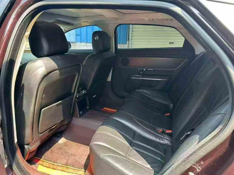 北海14年捷豹XJL8