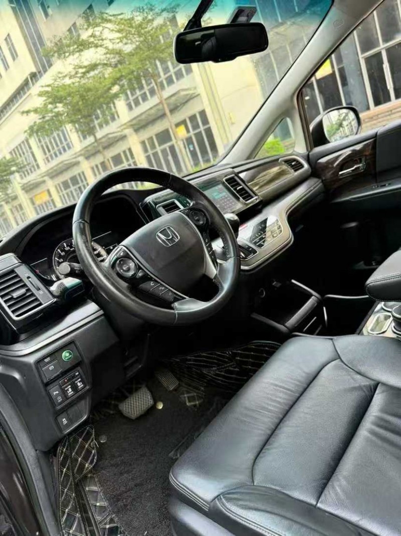 广州18年本田艾力绅6