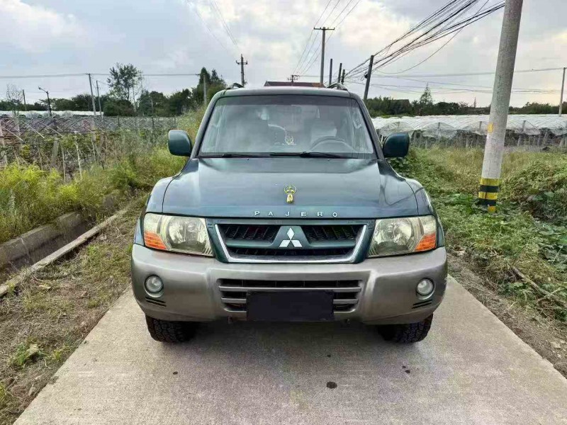 嘉兴12年三菱帕杰罗1